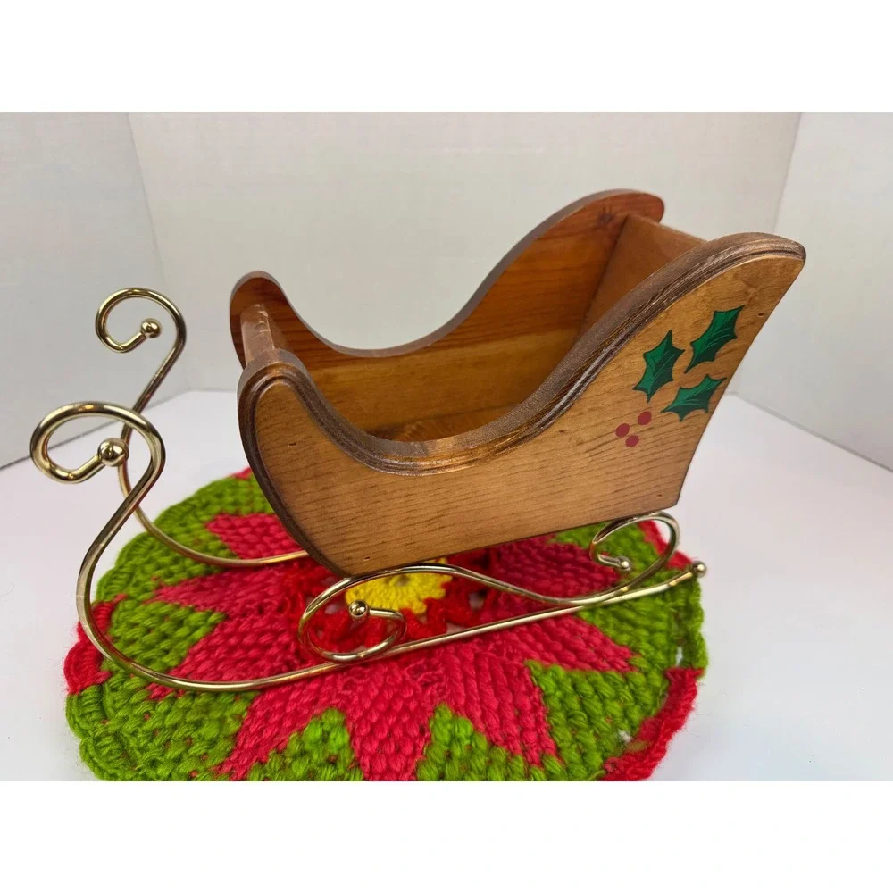 Vintage Wooden Christmas Sleigh Decor Gold Metal Runners Holly Hand Painted 9